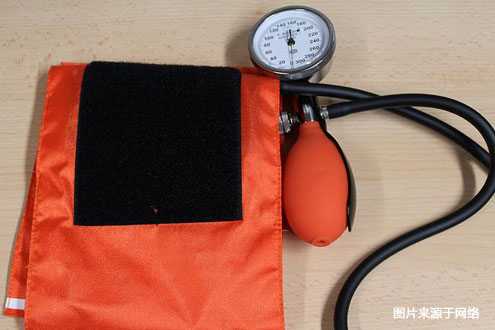 自己在家进行血压测量评估更准确