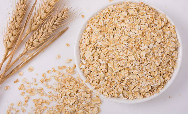 研究发现：每天吃80克燕麦有助调血脂！